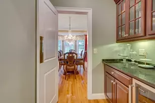 14 Nassau Dr, Winchester, MA 01890 - Photo 10