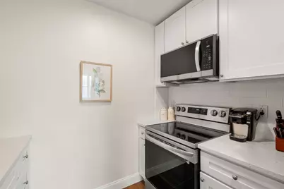65 Chelsea St #203, Boston, MA 02129 - Photo 10