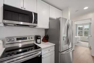 65 Chelsea St #203, Boston, MA 02129 - Photo 8