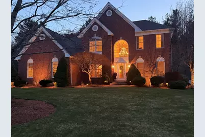 37 Hancock Rd, Franklin, MA 02038 - Photo 2