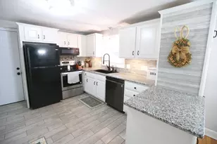 56 Titicut Rd, Raynham, MA 02767 - Photo 12