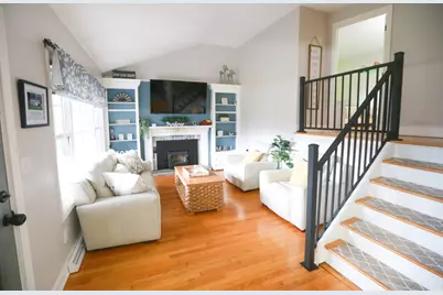 56 Titicut Road, Raynham, MA 02767 - Photo 10