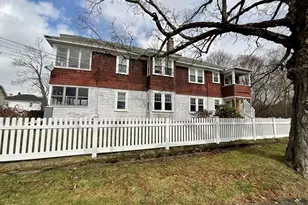 79 Boynton St, Clinton, MA 01510 - Photo 2