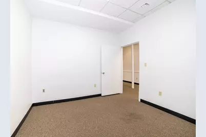 400 Grove Street #6, Worcester, MA 01605 - Photo 14