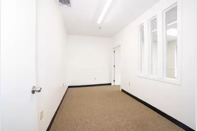 400 Grove Street #6, Worcester, MA 01605 - Photo 8