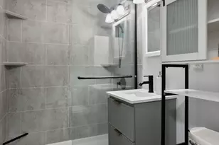 400 Savin Hill Ave, Boston, MA 02125 - Photo 6