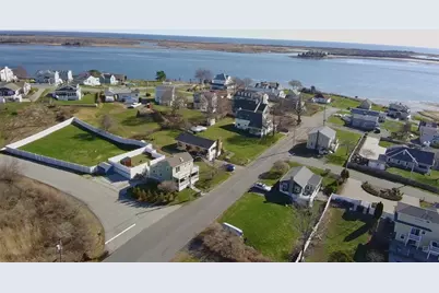 3 Skytop Rd, Ipswich, MA 01938 - Photo 2