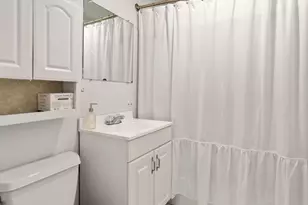 17 Bowdoin St, Boston, MA 02114 - Photo 8