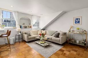 17 Bowdoin St, Boston, MA 02114 - Photo 2