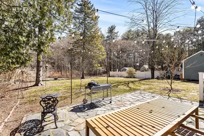 21 Cottage St, Medway, MA 02053 - Photo 28