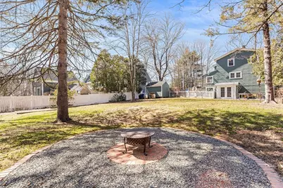 21 Cottage St, Medway, MA 02053 - Photo 30