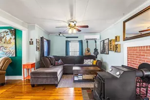 21 Cottage St, Medway, MA 02053 - Photo 6