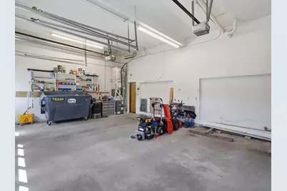 130 Gorham St, Lowell, MA 01852 - Photo 10