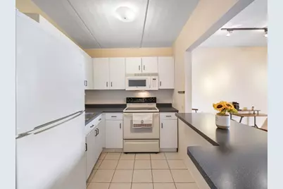 200 Swanton St #717, Winchester, MA 01890 - Photo 8