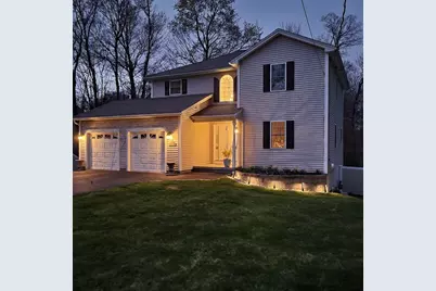 2026 Parker St, Springfield, MA 01128 - Photo 4