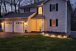 2026 Parker St, Springfield, MA 01128 - Photo 4