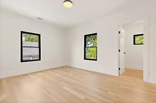 94 Lexington St, Watertown, MA 02472 - Photo 26