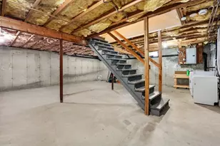 14 Emily Ln, Northampton, MA 01060 - Photo 38