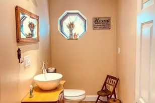 198 S Royalston Rd, Athol, MA 01331 - Photo 22