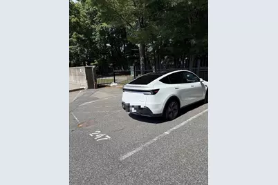 32 Whites Ave #D33, Watertown, MA 02472 - Photo 16