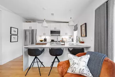 130 West Newton Street #3, Boston, MA 02118 - Photo 8