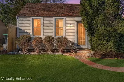 29 Cottage St, Wellesley, MA 02482 - Photo 32