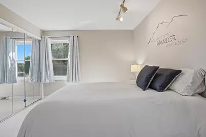 1 South St, Upton, MA 01568 - Photo 10