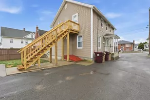 38 Prospect St, Ludlow, MA 01056 - Photo 2