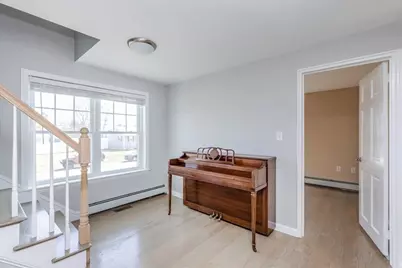 8 Dana Rd, Peabody, MA 01960 - Photo 10