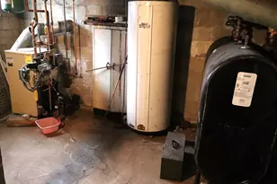 492 5 Tremont St, Taunton, MA 02780 - Photo 12