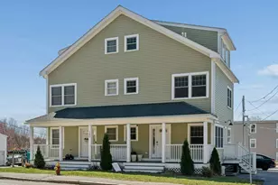 140 Main St, Upton, MA 01568 - Photo 1
