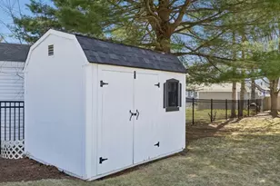 5 Barker, Framingham, MA 01701 - Photo 12