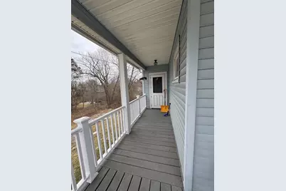 99 Clover St, Worcester, MA 01603 - Photo 4