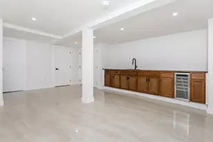 26 Central Ave, Malden, MA 02148 - Photo 16