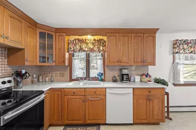 43 Locust Street, Bellingham, MA 02019 - Photo 10