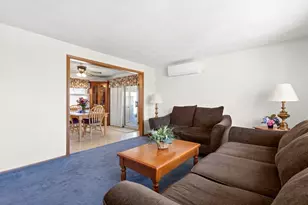 43 Locust St, Bellingham, MA 02019 - Photo 6