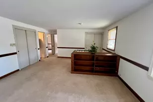 12 Saran Ave, Bedford, MA 01730 - Photo 10