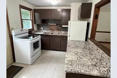 12 Saran Ave #12, Bedford, MA 01730 - Photo 4