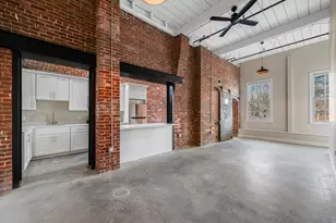 34 Tremaine St, Leominster, MA 01453 - Photo 1