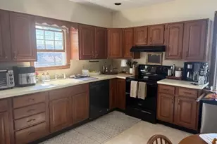 376 Cabot, Beverly, MA 01915 - Photo 8