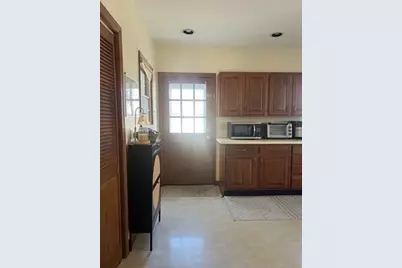 376 Cabot #2, Beverly, MA 01915 - Photo 12