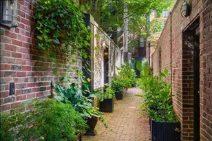 82 Mt Vernon St, Boston, MA 02108 - Photo 18