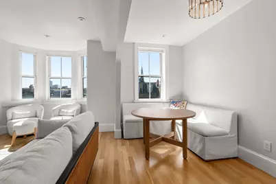 131 Pembroke Street #5, Boston, MA 02118 - Photo 4