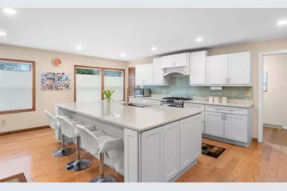 17 Garfield Street, Marblehead, MA 01945 - Photo 10