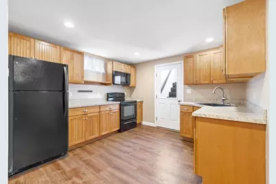 47 Lakeview Ave, Natick, MA 01760 - Photo 16