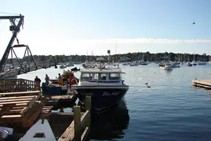 2 Girdler Rd, Marblehead, MA 01945 - Photo 28