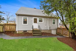 2 Girdler Rd, Marblehead, MA 01945 - Photo 22