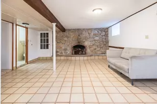 15 Eugenia Rd, Boston, MA 02131 - Photo 24