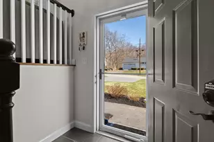 130 Sheryl Dr, Northbridge, MA 01588 - Photo 6