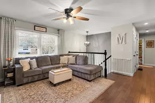 130 Sheryl Dr, Northbridge, MA 01588 - Photo 8